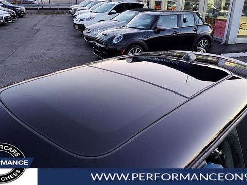 Used 2022 MINI Cooper S w/ Premium Package image 9