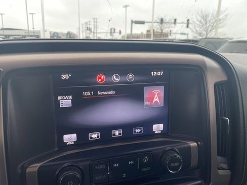 Used 2015 GMC Sierra 2500 Denali w/ Duramax Plus Package image 11