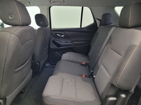 Used 2021 Chevrolet Traverse LS FWD image 18