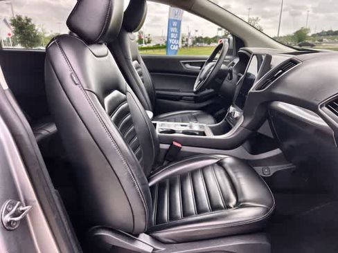 Used 2024 Ford Edge SEL AWD/4WD image 12