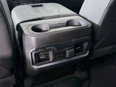 Used 2022 GMC Sierra 1500 AT4 w/ AT4 Premium Package AWD/4WD image 32