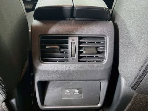 Used 2025 Nissan Rogue SV FWD image 24