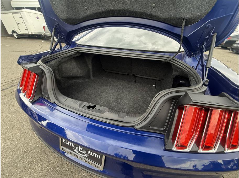 Used 2015 Ford Mustang GT Premium w/ Equipment Group 401A RWD image 23