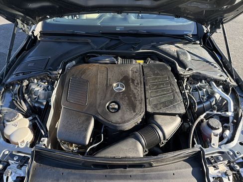 Used 2022 Mercedes-Benz C 300 4MATIC Sedan w/ Exclusive Trim Package image 10