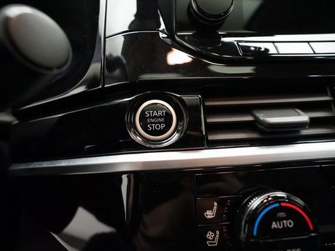 Certified 2024 Nissan Pathfinder Platinum w/ Cargo Package image 32