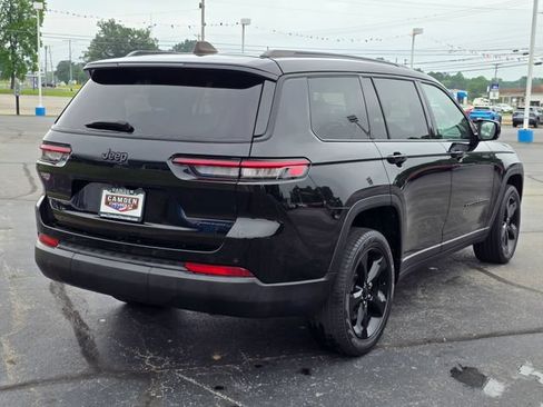 Used 2023 Jeep Grand Cherokee L Limited w/ Black Appearance Package RWD image 15