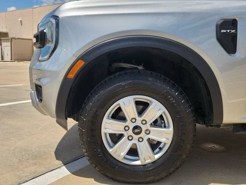Used 2024 Ford Ranger XL RWD image 8