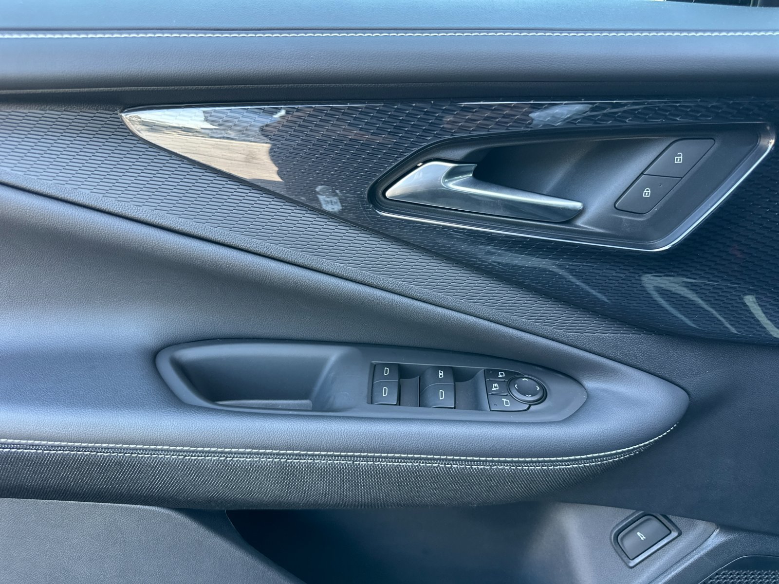 New 2026 Chevrolet Blazer EV LT FWD image 11
