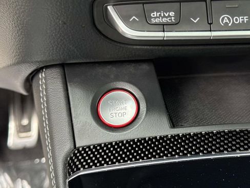 Used 2022 Audi SQ5 Prestige image 16