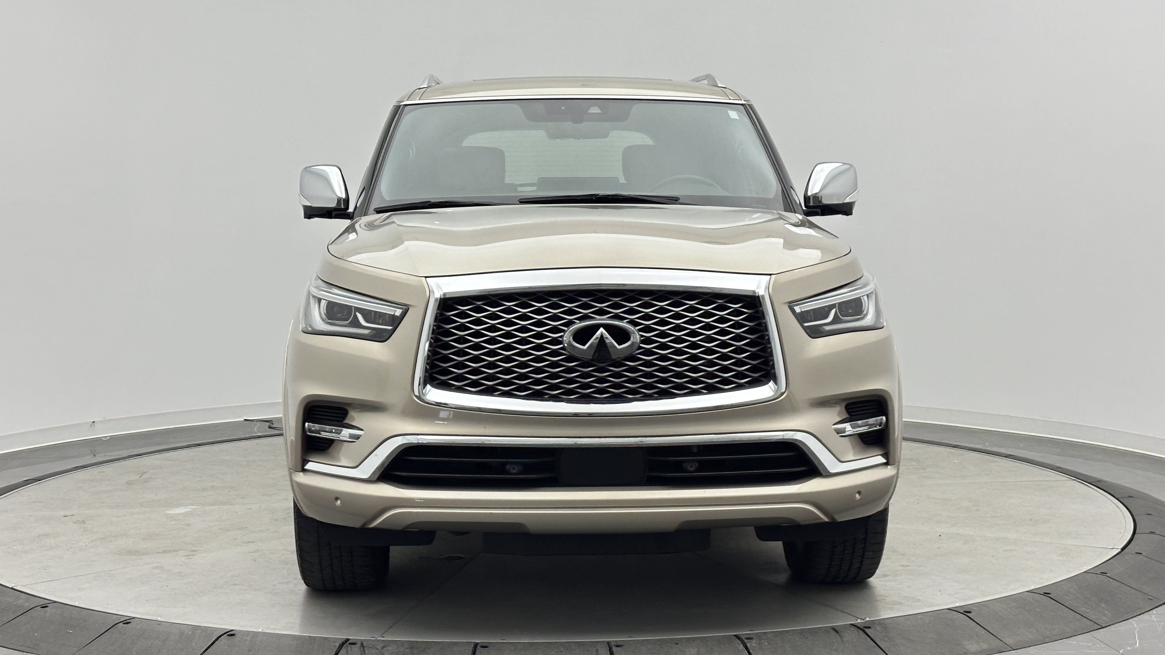 Used 2023 INFINITI QX80 Sensory w/ Cargo Package AWD/4WD image 2