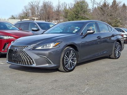 Used 2024 Lexus ES 250
