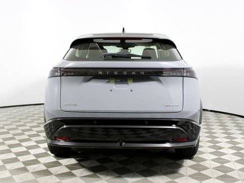 Used 2024 Nissan Ariya FWD image 32