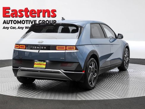 Used 2023 Hyundai Ioniq 5 SE image 5