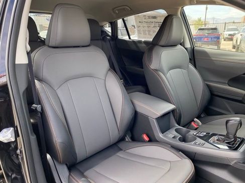 New 2026 Subaru Crosstrek 2.5i Limited image 9