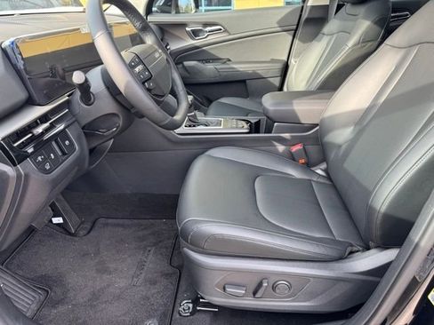New 2026 Kia Sportage SX FWD image 14