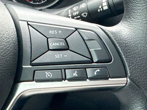 Used 2023 Nissan Sentra S image 10