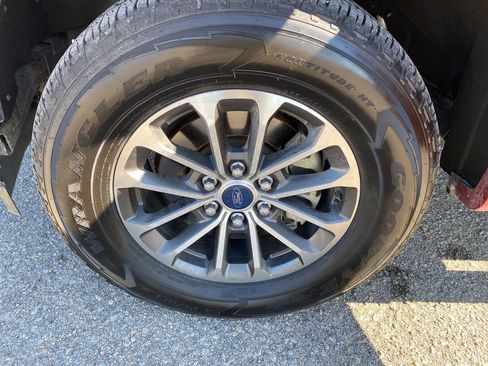 Used 2018 Ford F150 XLT w/ Equipment Group 302A Luxury image 28