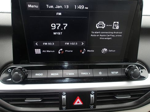 Used 2023 Kia Forte LXS image 18