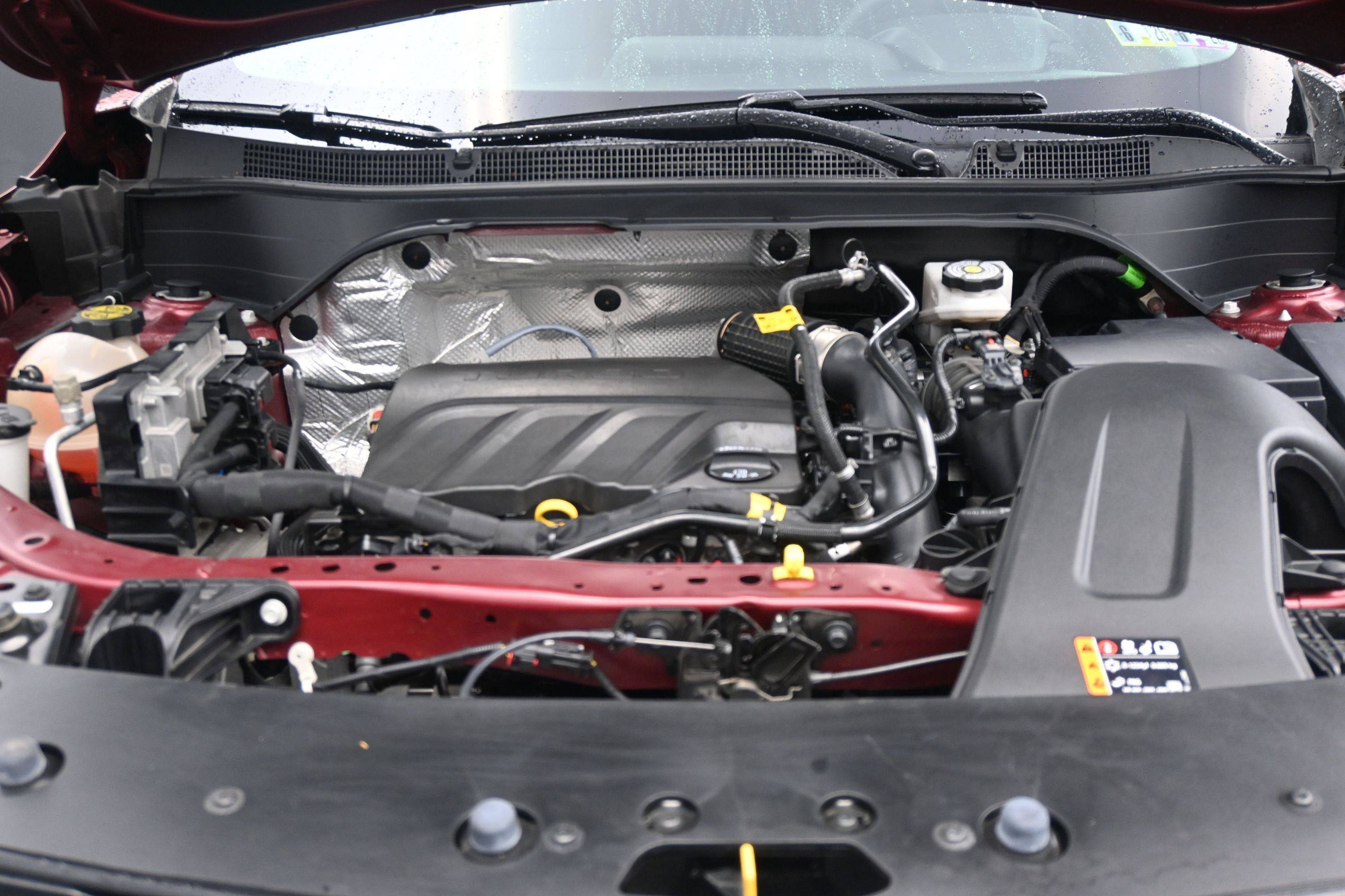 Certified 2024 Chevrolet Trax LT FWD image 26