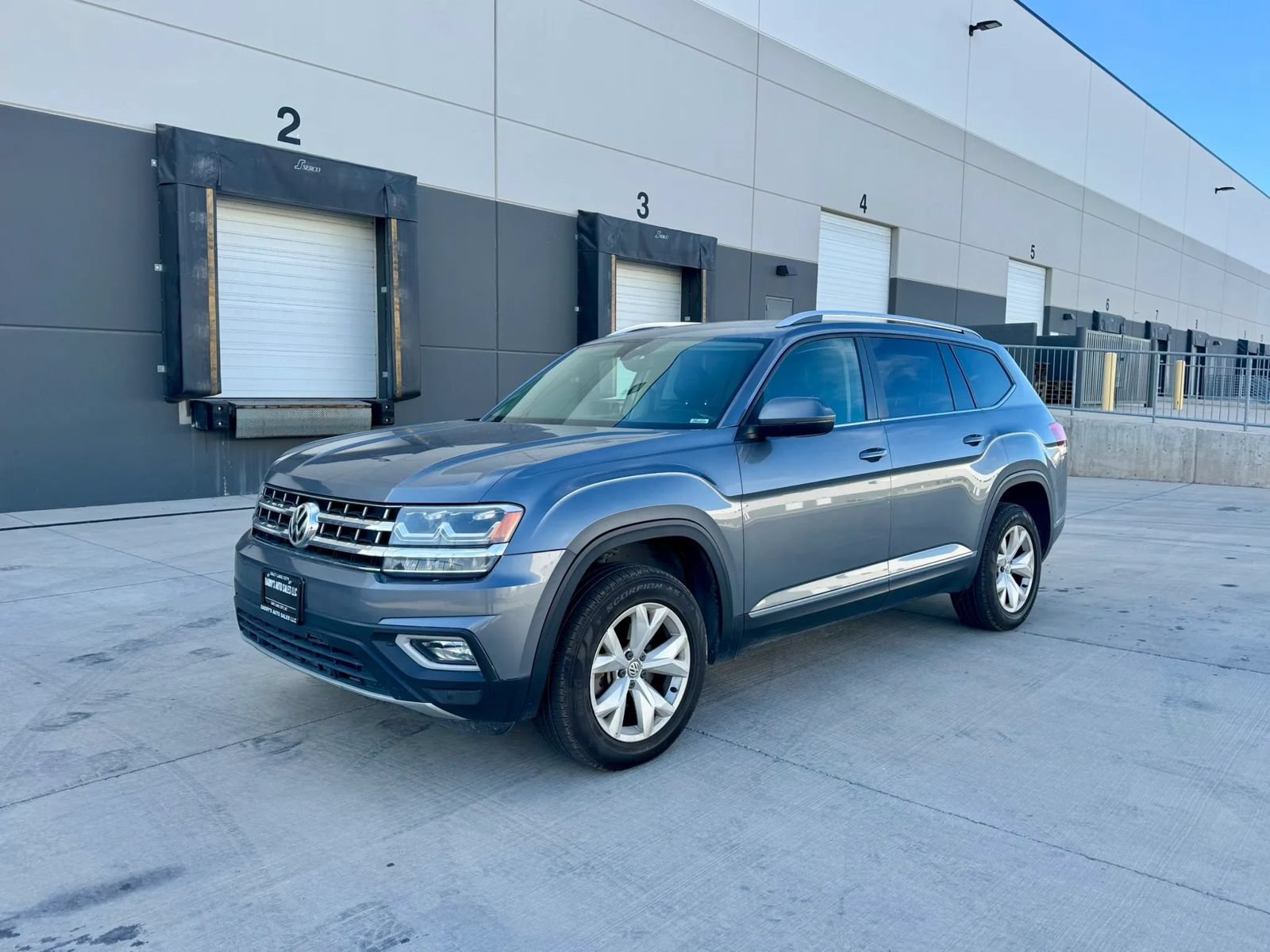 Used 2018 Volkswagen Atlas SEL AWD/4WD image 1