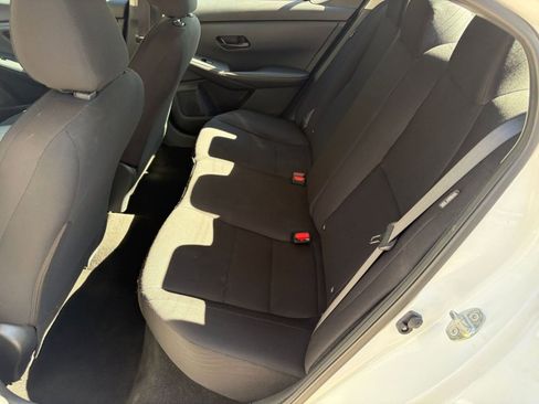 Used 2025 Nissan Sentra S image 36