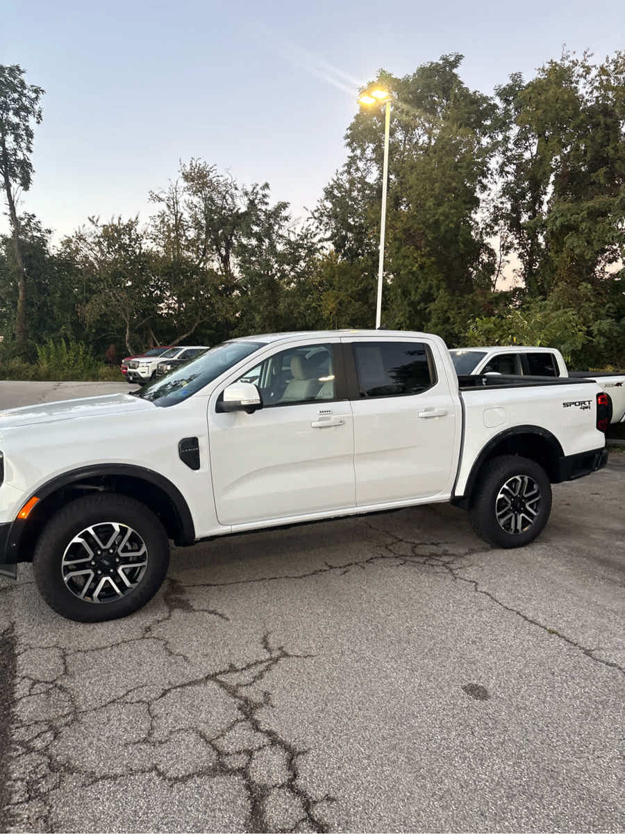 Used 2024 Ford Ranger Lariat AWD/4WD image 29