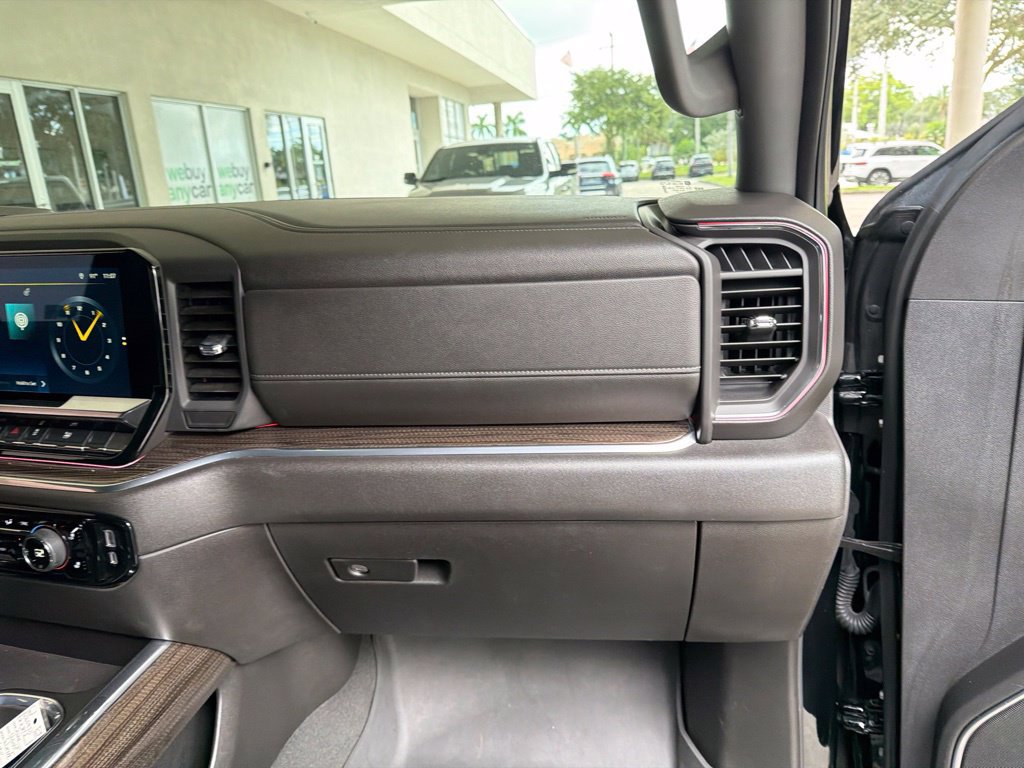 Used 2024 Chevrolet Silverado 1500 RST RWD image 29