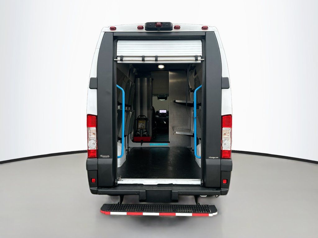Used 2024 RAM ProMaster 3500 w/ Delivery Van Package FWD image 29