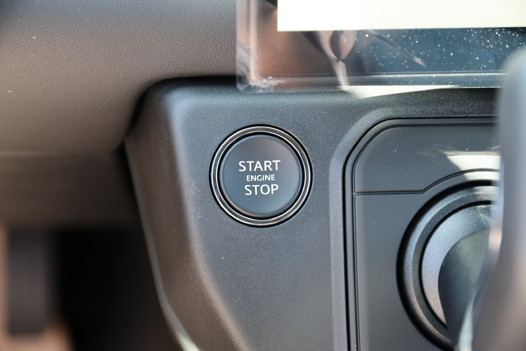 New 2026 Land Rover Defender 110 X-Dynamic SE AWD/4WD image 23