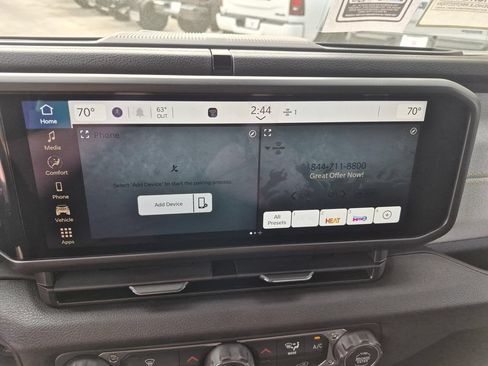 New 2026 Jeep Gladiator Sport AWD/4WD image 21