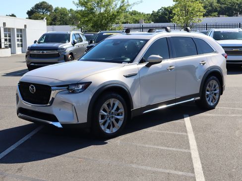 Used 2024 MAZDA CX-90 3.3 Turbo w/ Premium Package AWD/4WD image 5