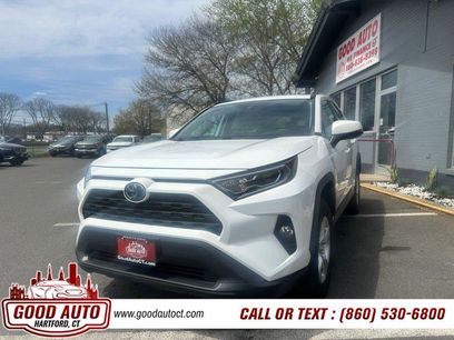 Used 2020 Toyota RAV4 XLE w/ Carpet Mat Package