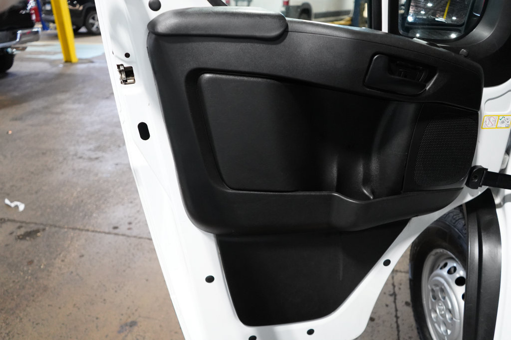 Used 2025 RAM ProMaster 3500 w/ Convenience Group FWD image 18