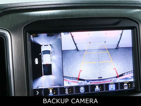 Used 2021 GMC Sierra 2500 Denali w/ Denali Ultimate Package AWD/4WD image 19