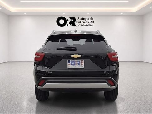 Used 2024 Chevrolet Trax LT FWD image 20