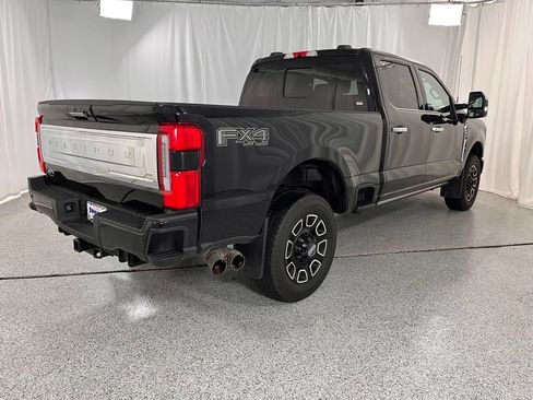 Used 2024 Ford F250 Platinum AWD/4WD image 5