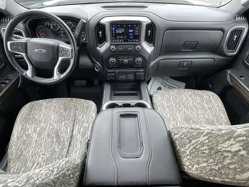 Used 2020 Chevrolet Silverado 1500 RST AWD/4WD image 11
