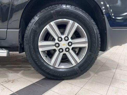 Used 2017 Chevrolet Traverse LT w/ LPO, 'HIT The Road' Package image 19