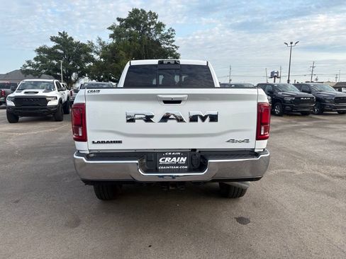 Used 2025 RAM 2500 Laramie AWD/4WD image 6