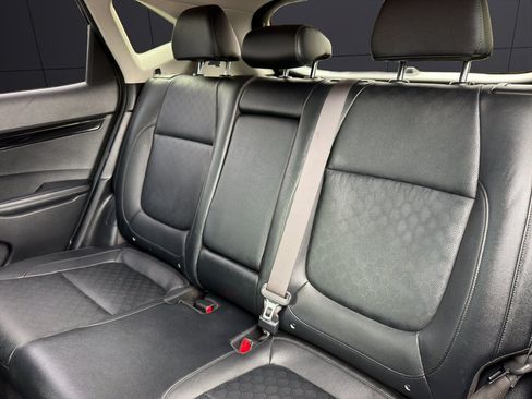 Used 2021 Kia Seltos EX AWD/4WD image 17