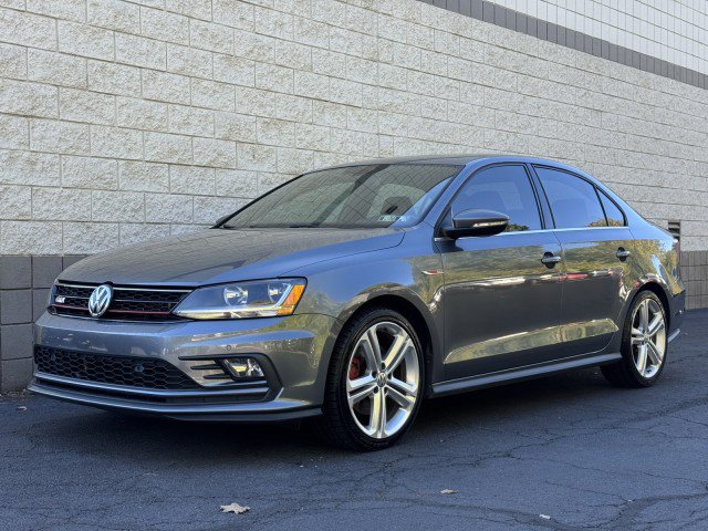 Used 2017 Volkswagen Jetta GLI FWD image 1