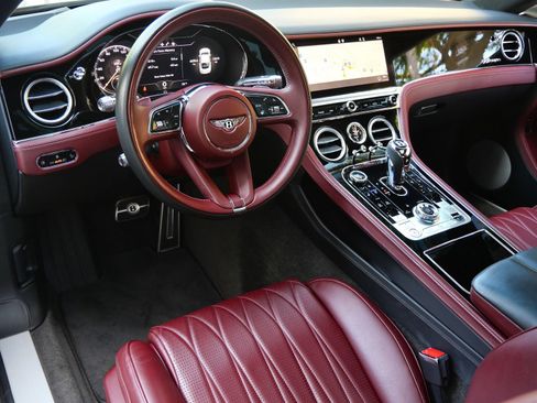 Used 2024 Bentley Continental GT Azure AWD/4WD image 13