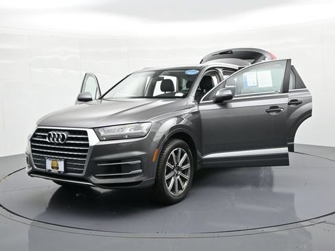 Used 2019 Audi Q7 3.0T Premium AWD/4WD image 25