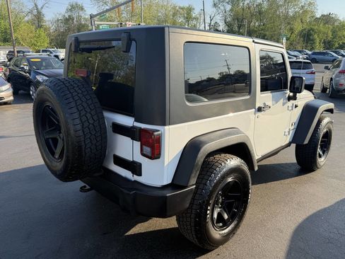 Used 2008 Jeep Wrangler X AWD/4WD image 7