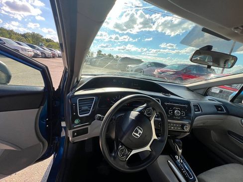 Used 2013 Honda Civic LX image 28