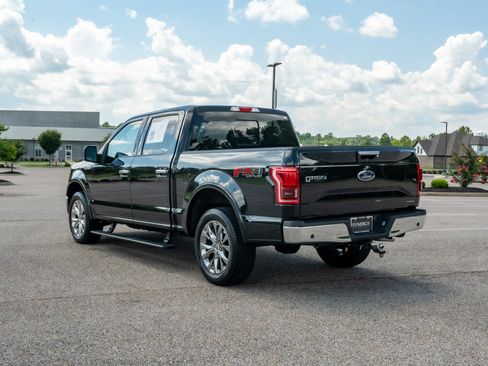 Used 2015 Ford F150 Lariat w/ Equipment Group 502A Luxury AWD/4WD image 7