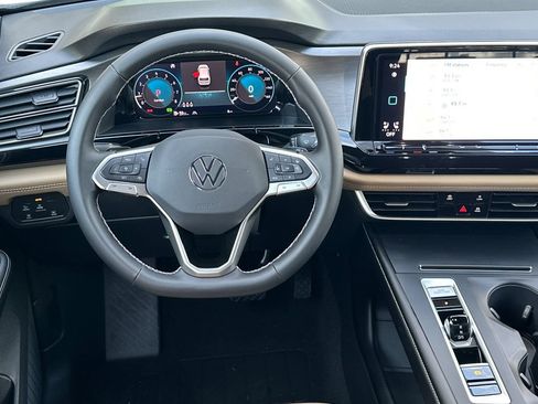 New 2026 Volkswagen Atlas Cross Sport SE AWD/4WD image 12