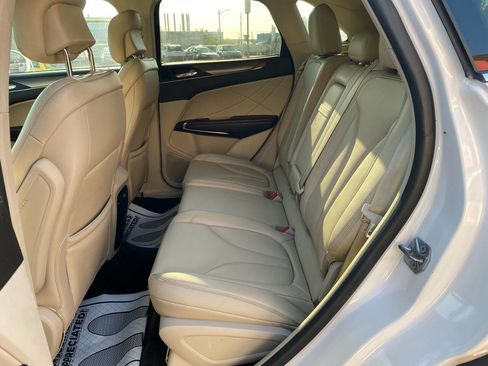 Used 2018 Lincoln MKC Premiere image 15