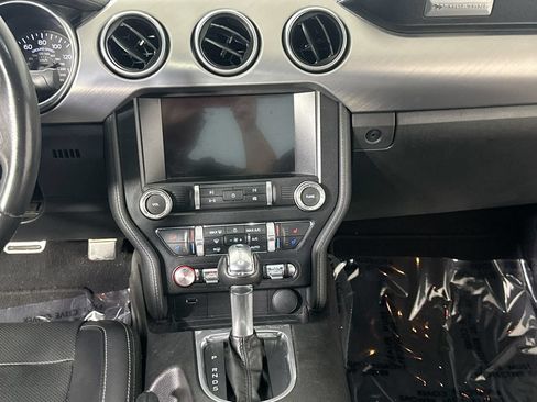 Used 2019 Ford Mustang GT Premium w/ Black Accent Package RWD image 20