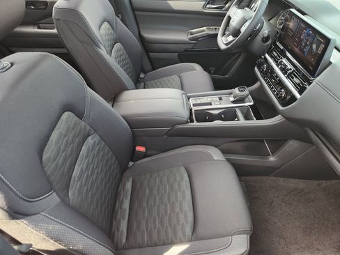New 2026 Nissan Pathfinder SV FWD image 10